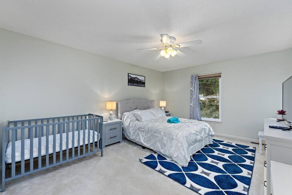 Beautiful Townhome, 11 Minutes To Downtown, Kcmo. 캔자스시티 외부 사진