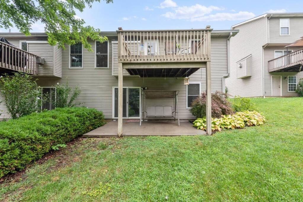 Beautiful Townhome, 11 Minutes To Downtown, Kcmo. 캔자스시티 외부 사진